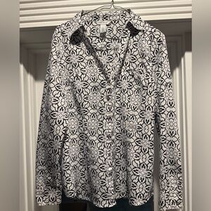White House Black Market women’s button up blouse